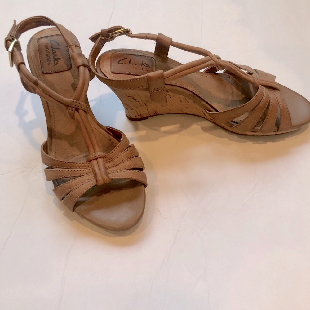 Clark’s Leather wedges. Women’s size 5 1/2. EUC.
